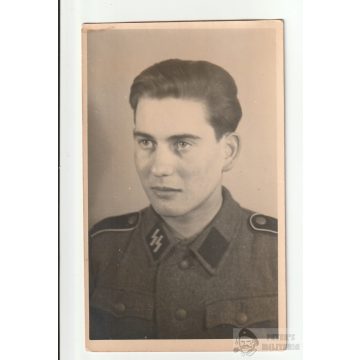 SS Schütze portré fotó