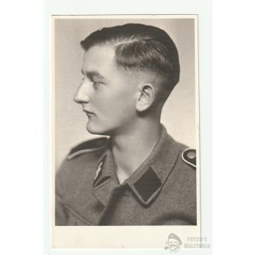 SS Schütze stúdió portré