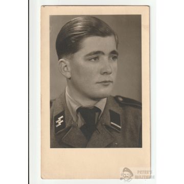SS Sturmmann porté fotó 1943