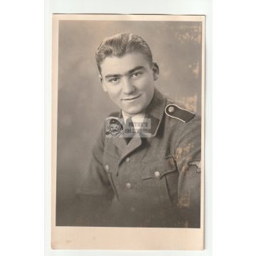 SS Schütze portré - képeslap méret
