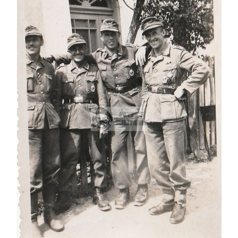 Hat darabos Wehrmacht fotó csomag