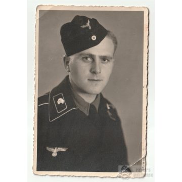 Páncélos portréfotó - 1943. St. Pölten