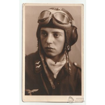 Luftwaffe Gefreiter portré