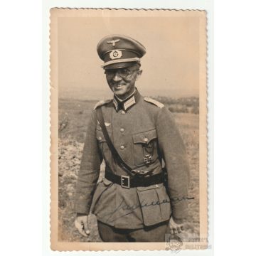 Dedikált tiszti fotó