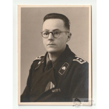 Páncélos Oberfeldwebel portré