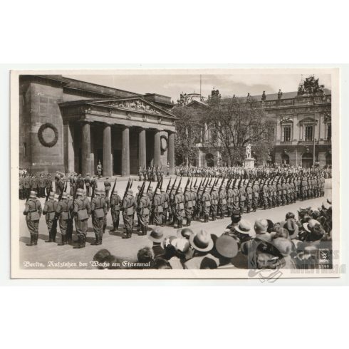 Berlin Neue Wache képeslap