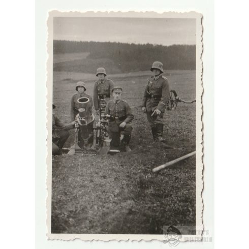 25cm Schwerer Minenwerfer