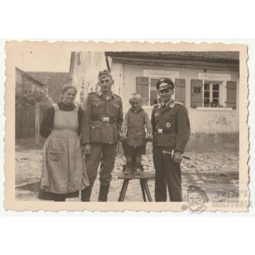 Luftwaffe pilóta korai dísztőrrel