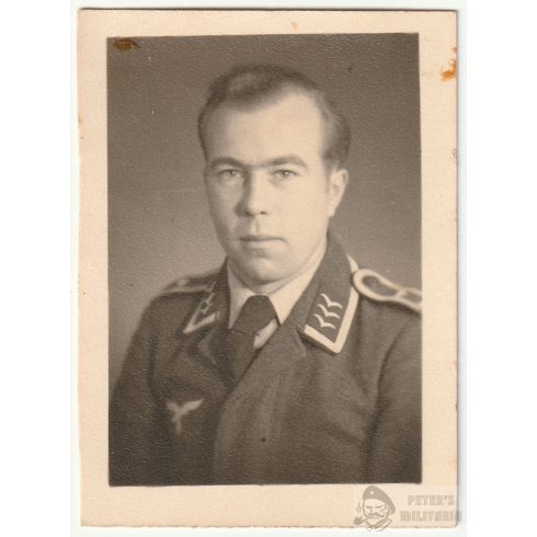 Luftwaffe Feldwebel igazolványkép