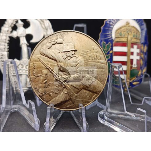 Small medal display stand