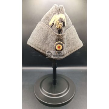 Sidecap / visorcap holder 