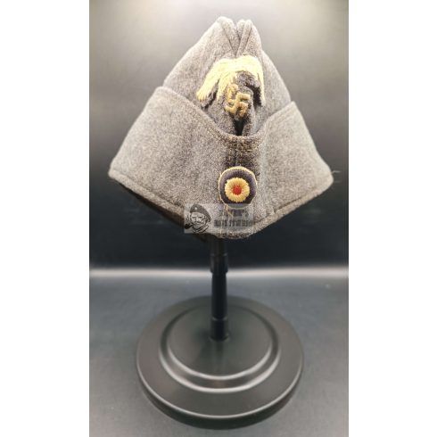Sidecap / visorcap holder 