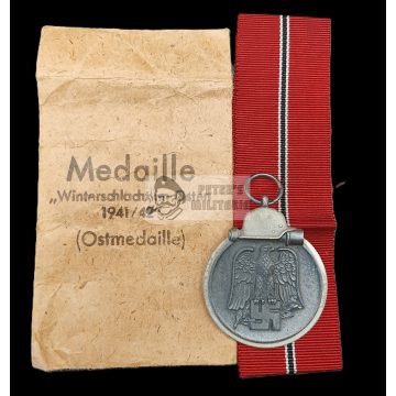Keleti Front medál tasakkal - Carl Poellath