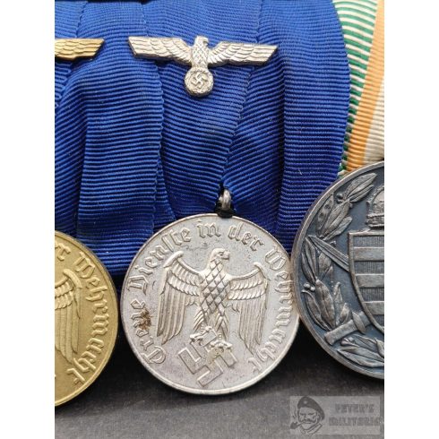 Wehrmacht parádépánt Magyar Háborús Emlékéremmel