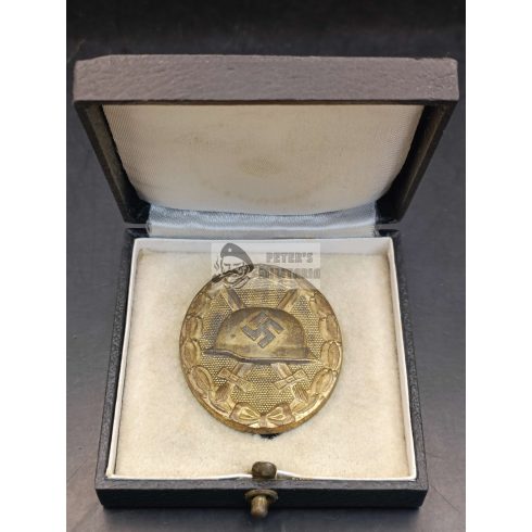 Gold Wound Badge "26" in  box 