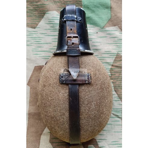 Wehrmacht canteen  "Pintér György"