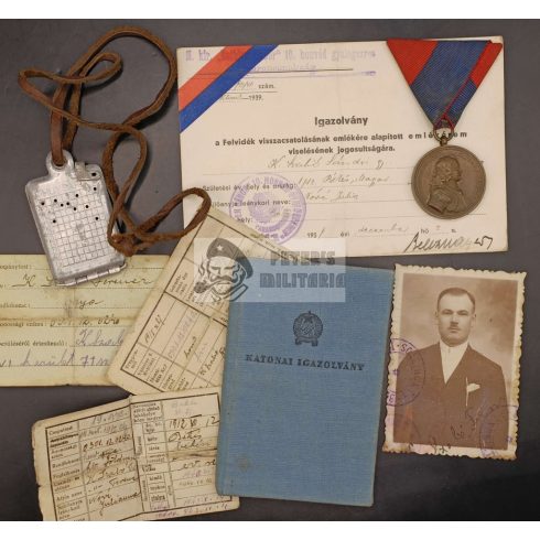 Small Hungarian Military Legacy - With Felvidéki Commemorative Medal