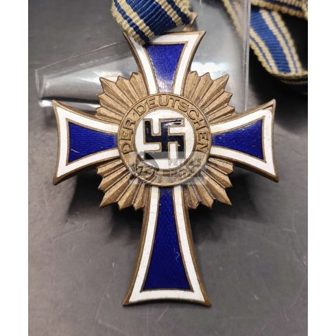 Anyasági Kereszt Bronz fokozat - patentons szalaggal