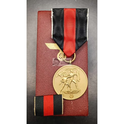 Sudeten madal with ribbon bar in  box 