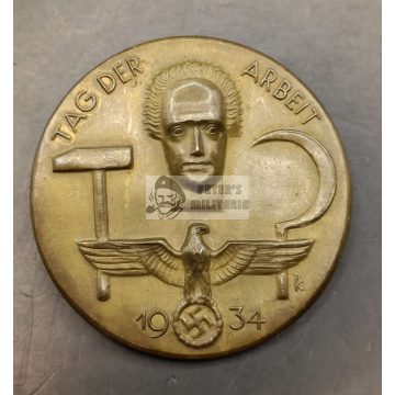 Tag der Arbeit 1934 kitűző