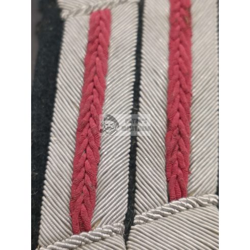 Tiszti gallérhajtóka - Carmine vörös fegyvernemi színnel