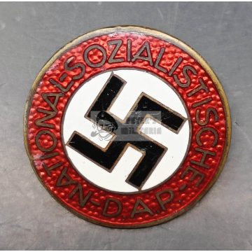 NSDAP tagsági jelvény  RZM M1/100