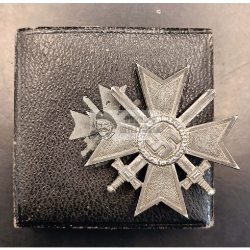 War Merit Cross I. Class in box "4" S&L