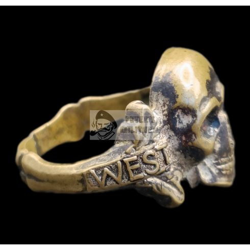 West Wall Skull ring
