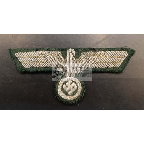 Wehrmacht officer’s breast eagle