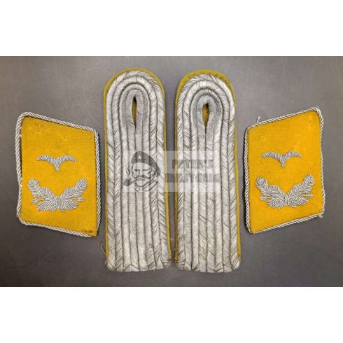 Luftwaffe Flieger / Fallschirmjäger shoulder boards and collar tabs - Leutant