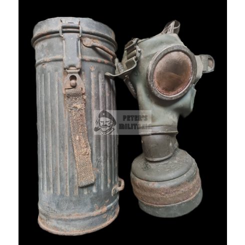 Gasmask set - 1944