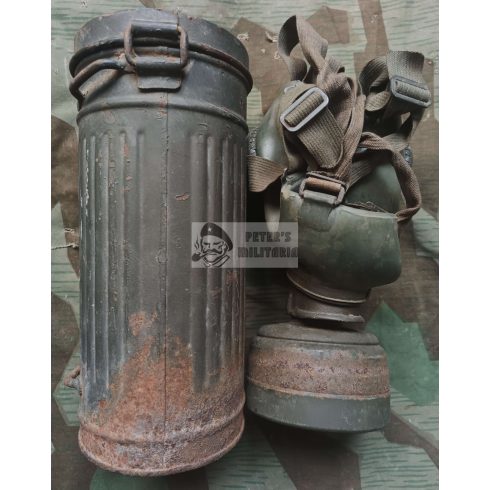Gasmask set - 1944