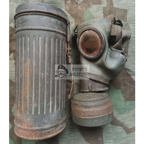 Gasmask set - 1944