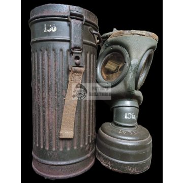 Wehrmacht Gas Mask Set – Pz. Schütze