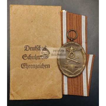 Nyugati Fal medál tasakkal - Ferdinand Hoffstätter