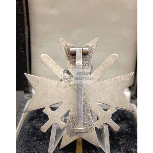 War Merit Cross I. Class in  box