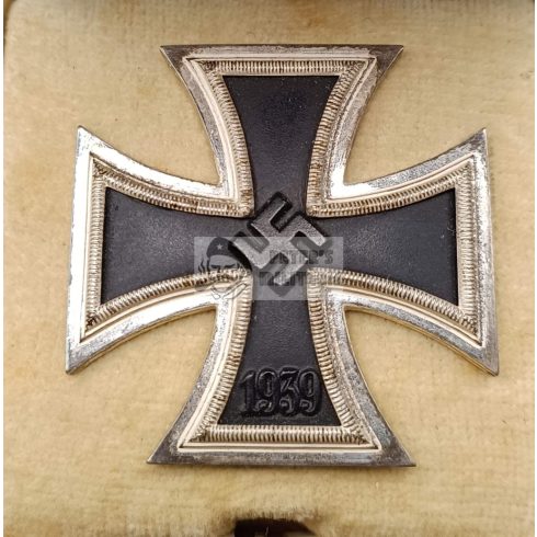 Vaskereszt I. osztály dobozban W&L 