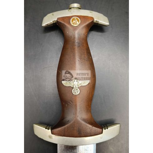 M33 SA Dagger – Early C.&R. Linder, Solingen-Weyer, “Wm” SA Gruppe