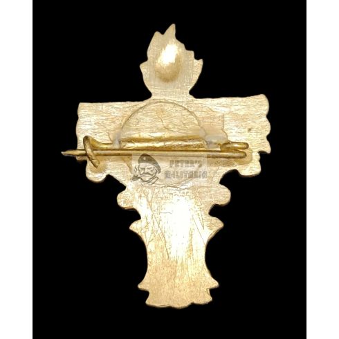 Trianon kitűző