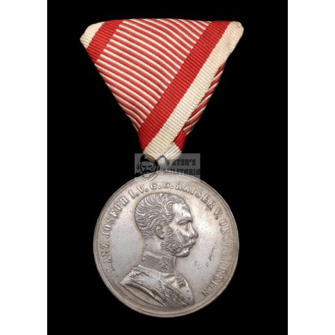 Ferenc József Nagyezüst Vitézségi Érem - "101/ III. tisztjeitől" gravírozással