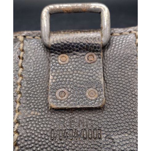 Wehrmacht K98 ammunition pouch - "R.F. Nr."