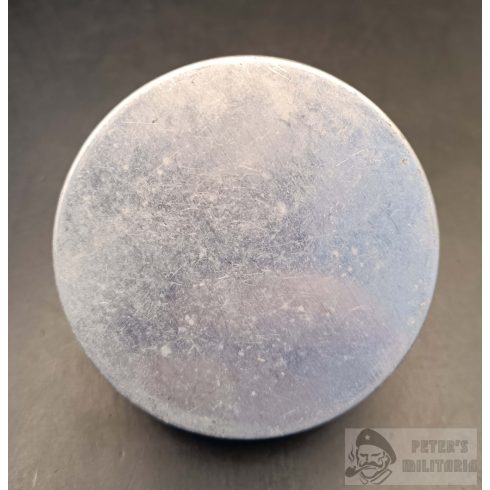 Dr. Bayer and Co. - tallow in aluminum container