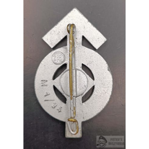Hitlerjugend Leistungsabzeichen - "M1/34" K. Wurster 