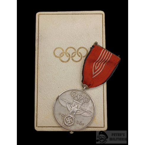 1936-os Olimpiai Érdemrend III. osztály (Érdemérem) dobozában