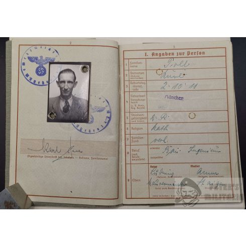 Wehrpass és Deutsches Rotes Kreuz levél