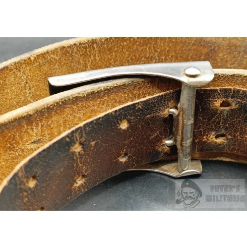 Hitlerjugend csat "RZM M4/27" és öv 
